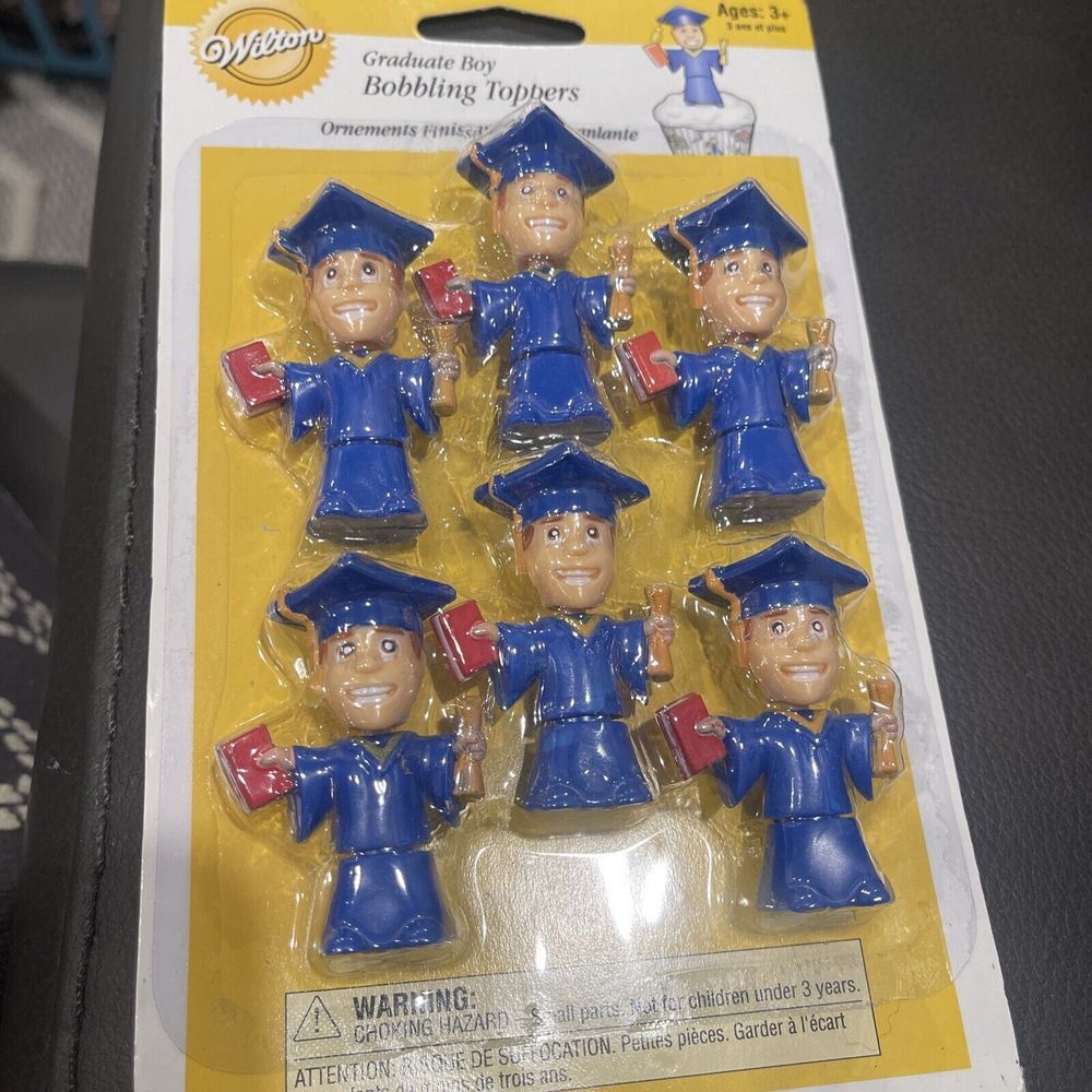2006 Wilton Graduate Boy Bobbling Cupcake Toppers 6 Bobblehead New